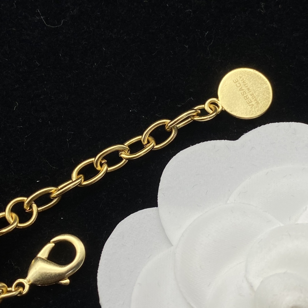 Versace Medusa Logo Bracelet - DesignerGu