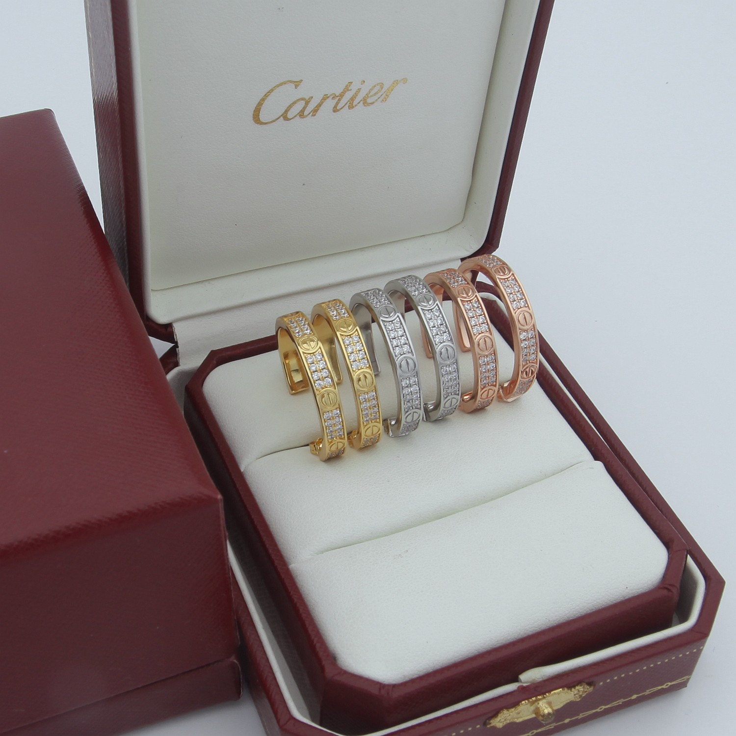 Cartier Earrings - DesignerGu