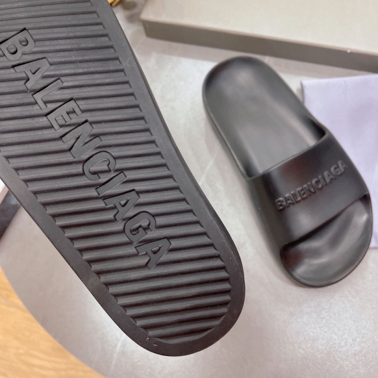 Balenciaga Logo Slide Sandal - DesignerGu