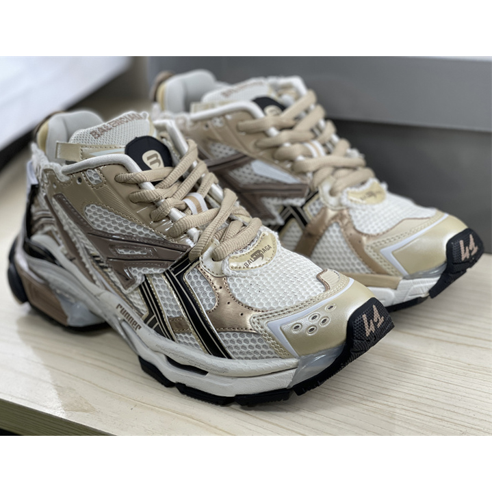 Balenciaga Track Sneaker - DesignerGu