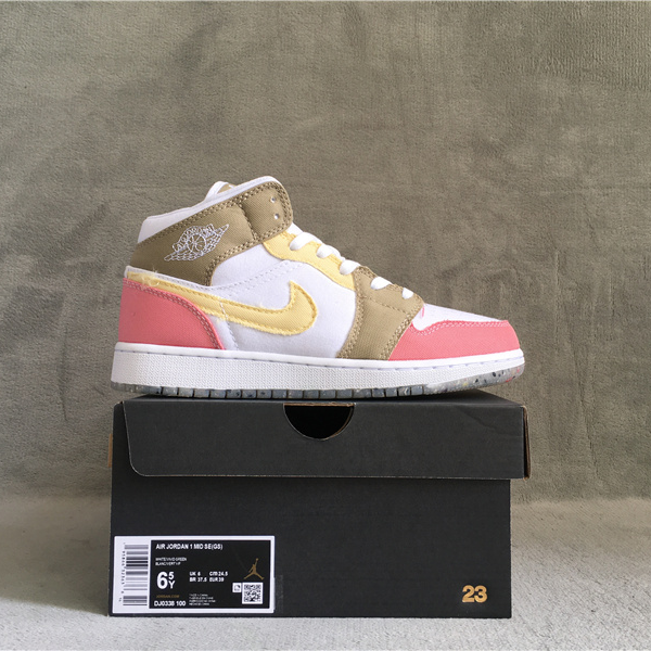 Jordan AJ1 Mid Sneaker  DDJ0338-100 - DesignerGu