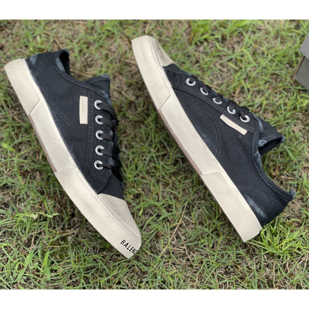 Balenciaga Low-Top Canvas  Shoes - DesignerGu