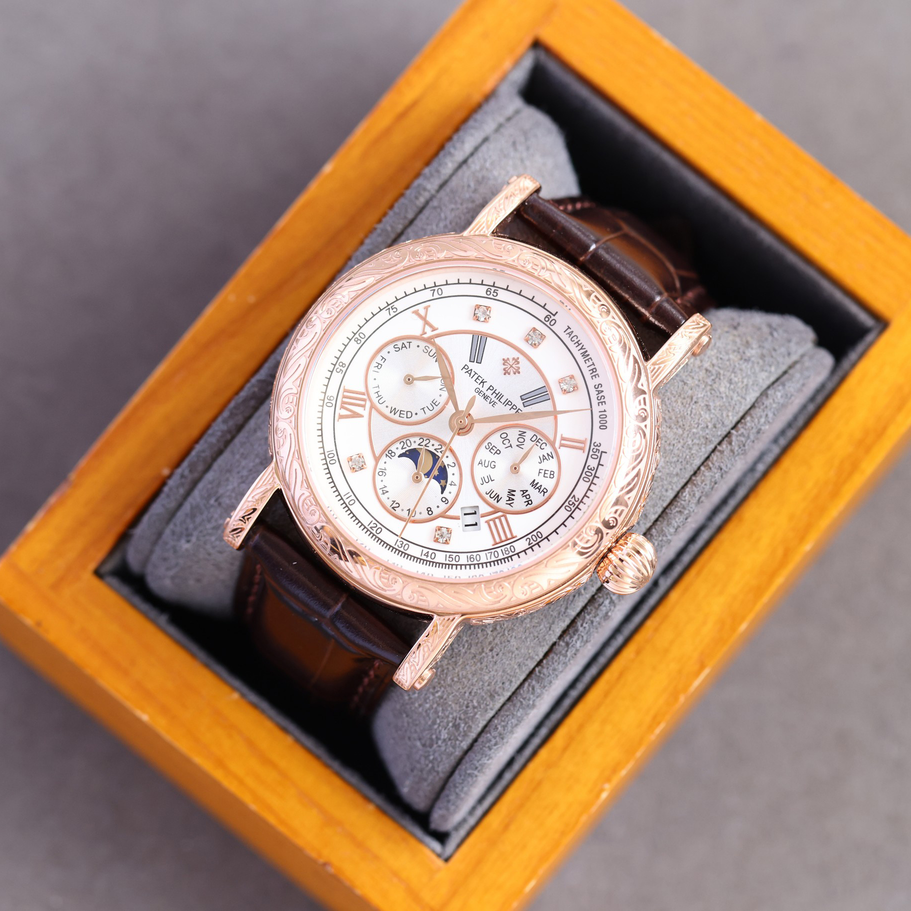 Patek Philipps Sa Watch  42mm - DesignerGu