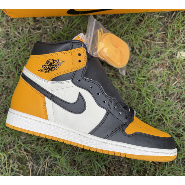 Air Jordan 1 High OG 'Yellow Toe' Sneaker  555088-711 - DesignerGu