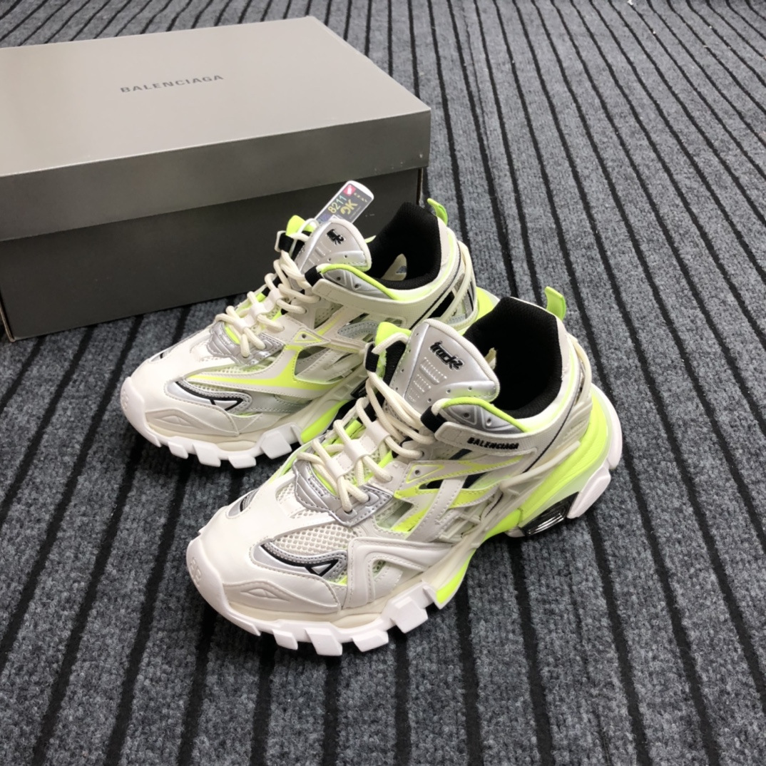 Balenciaga Track.2 Sneaker - DesignerGu