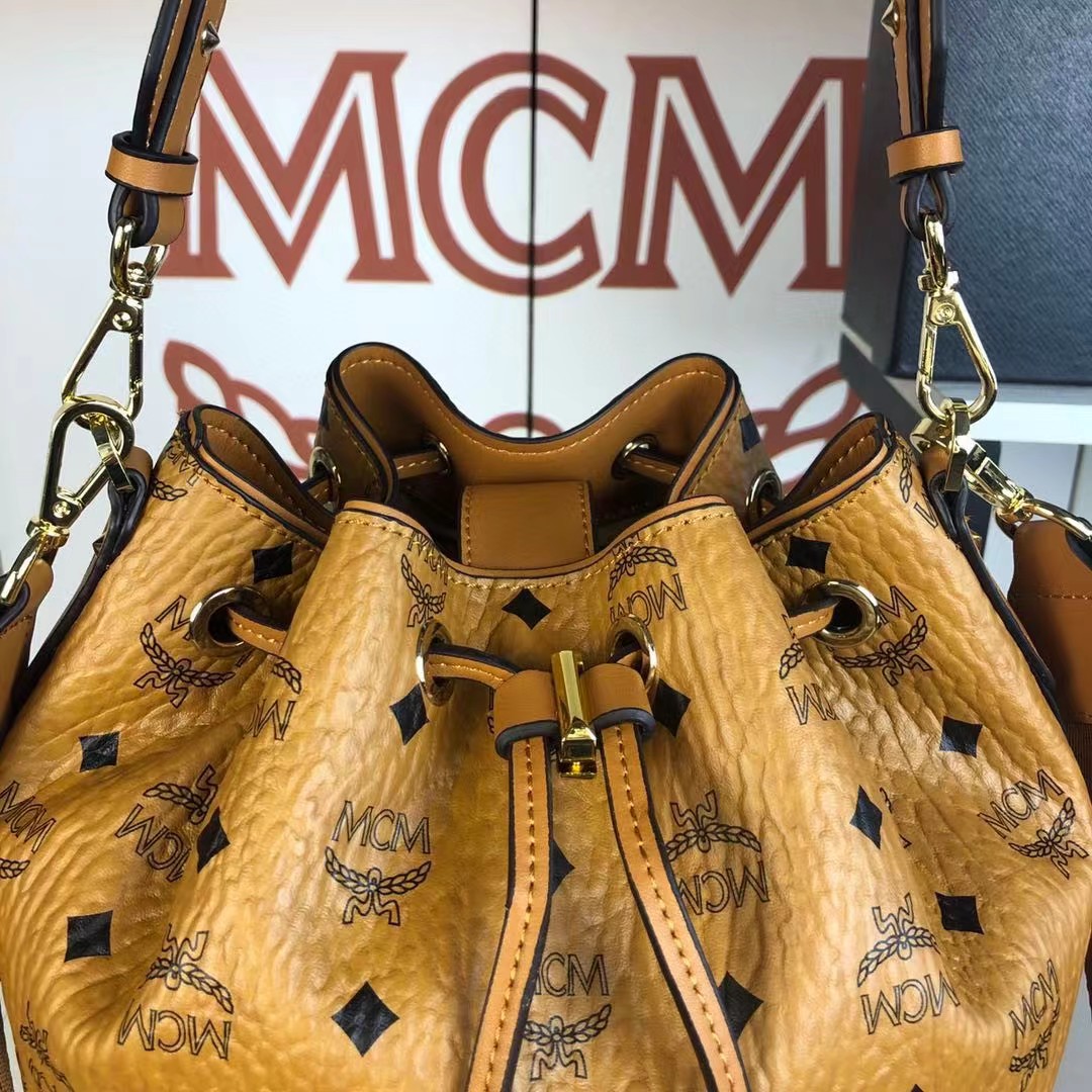 MCM Dessau Drawstring Bag In Visetos(24-25-15CM) - DesignerGu