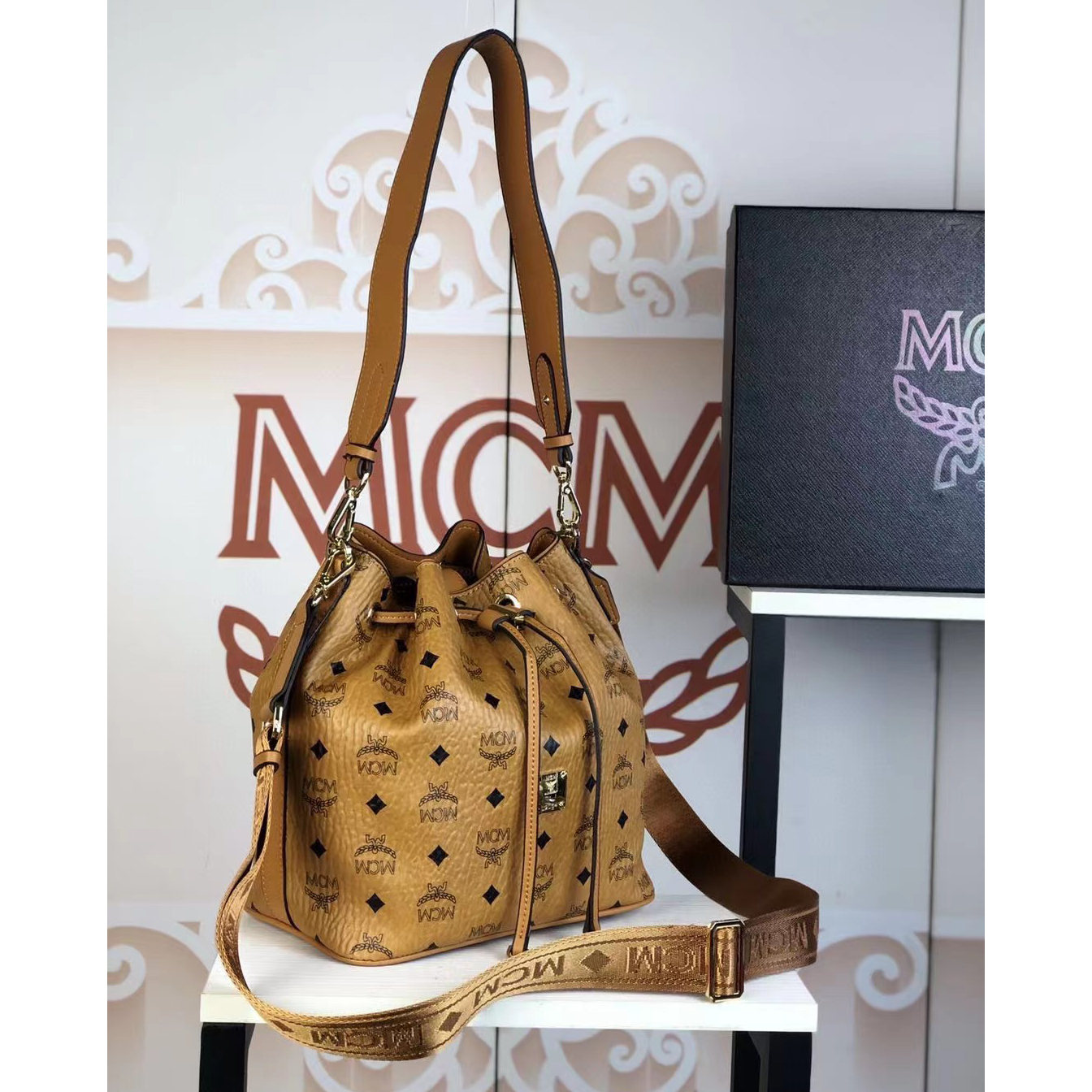 MCM Dessau Drawstring Bag In Visetos(24-25-15CM) - DesignerGu