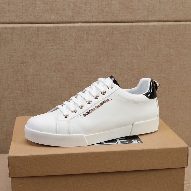 Dolce & Gabbana Sneakers In White - DesignerGu