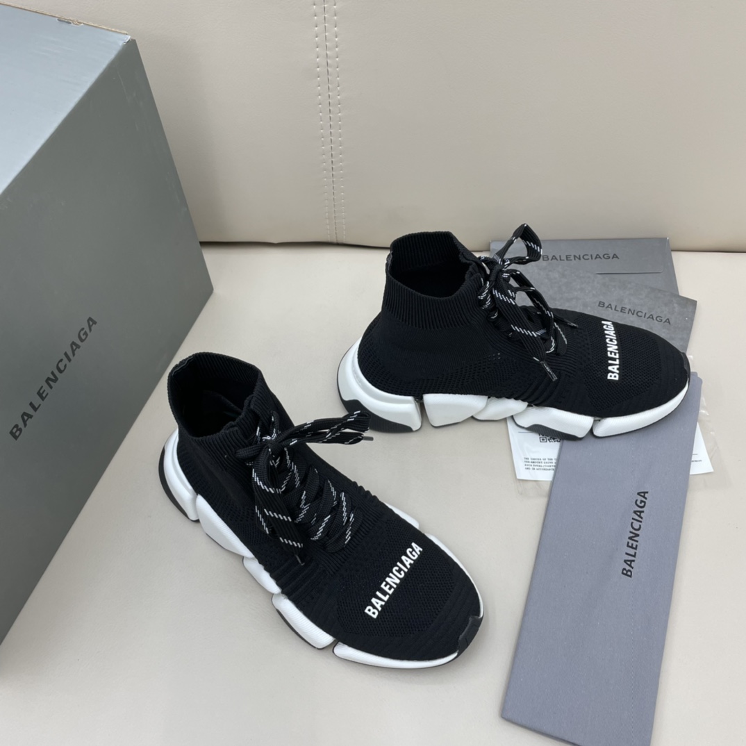 Balenciaga Speed 2.0 Lace-Up Sneaker In Black/White - DesignerGu