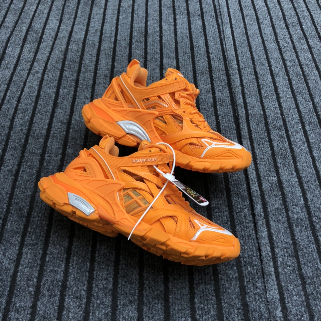 Balenciaga Track.2 Sneaker - DesignerGu