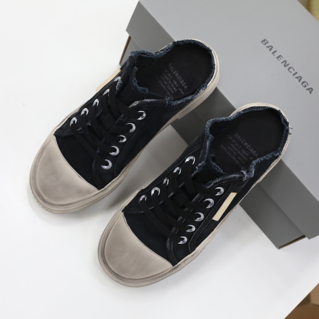 Balenciaga Men's Paris Sneaker Mule In Black - DesignerGu