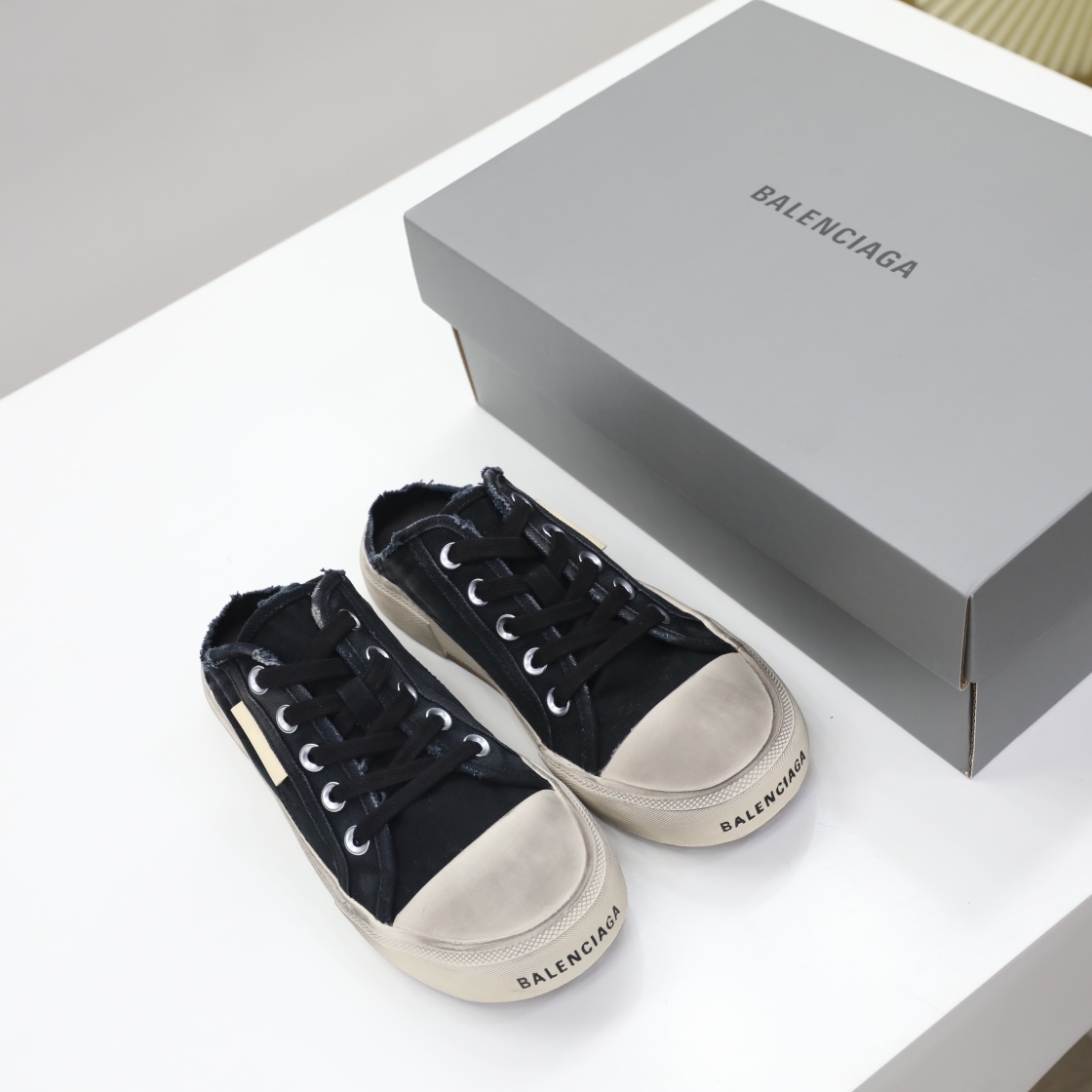 Balenciaga Men's Paris Sneaker Mule In Black - DesignerGu