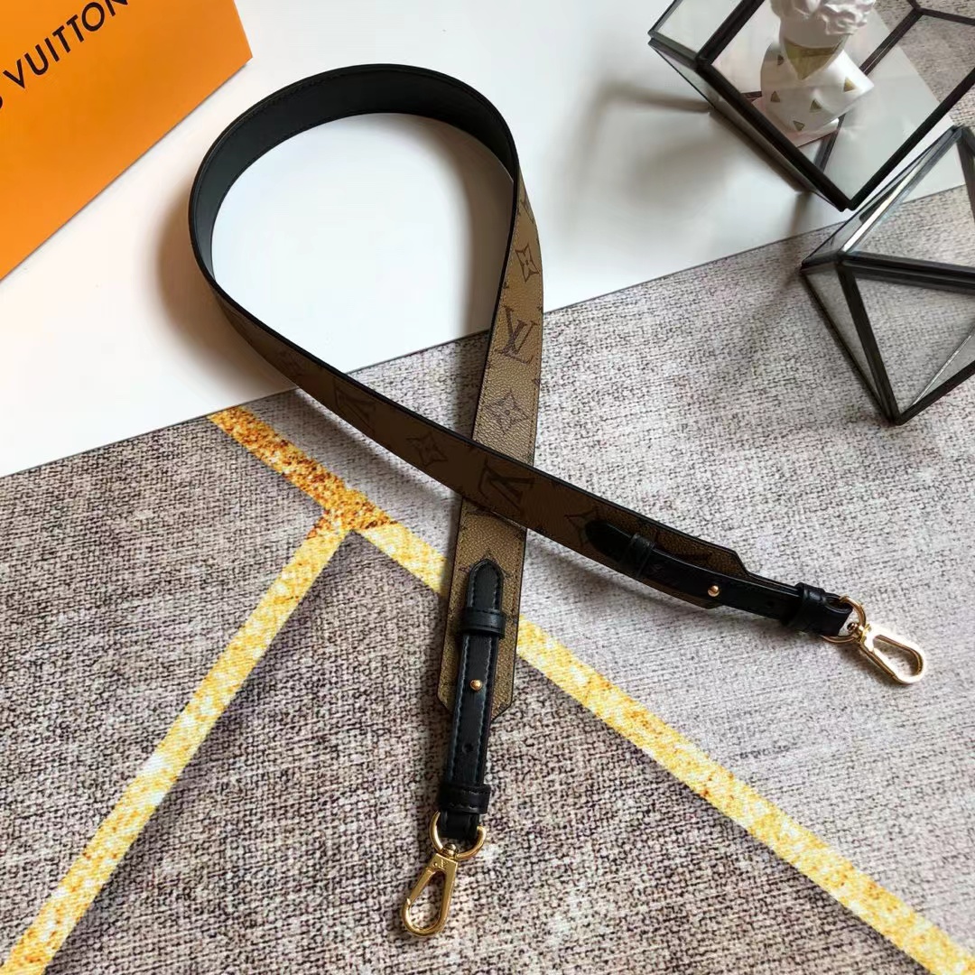 Louis Vuitton Shoulder Strap (0.2x3x105cm) - DesignerGu