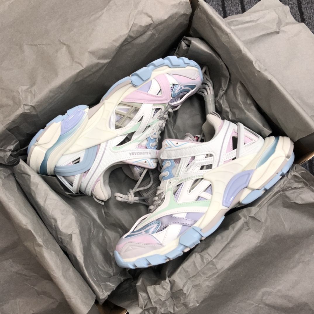 Balenciaga Track.2 Sneaker - DesignerGu