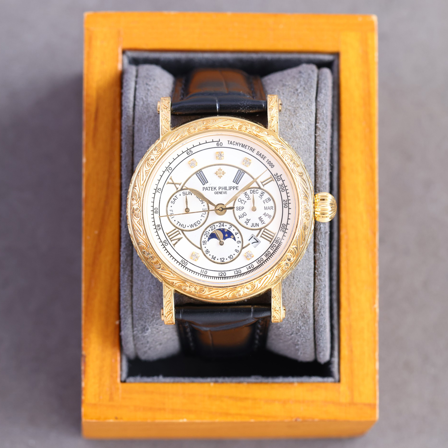 Patek Philipps Sa Watch  42mm - DesignerGu