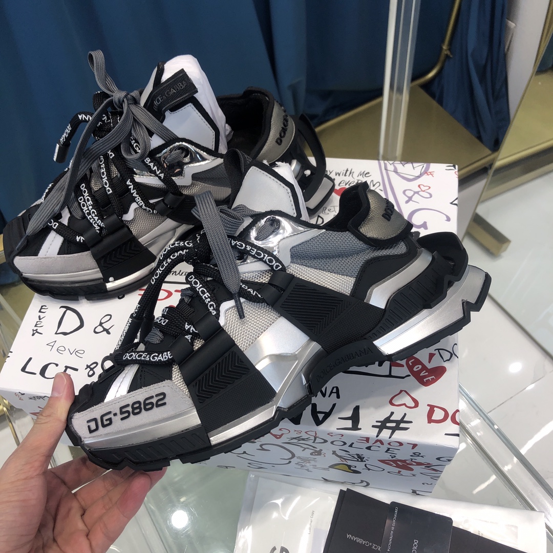 Dolce & Gabbana Mixed-Material Space Sneakers - DesignerGu