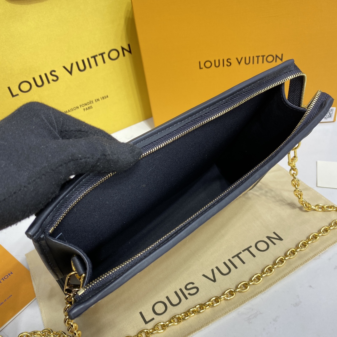 Louis Vuitton Toiletry Pouch On Chain  M81366 (26-20-5cm) - DesignerGu