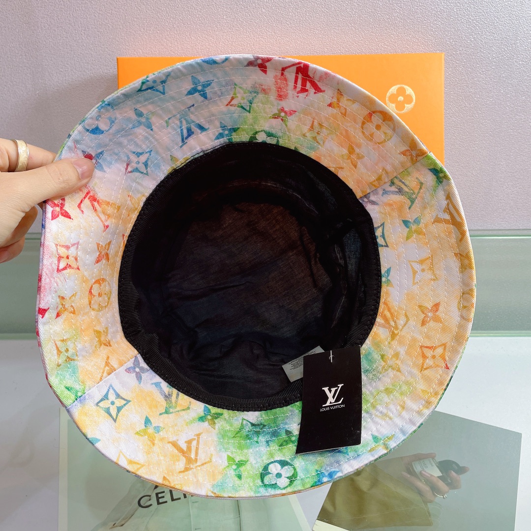 Louis Vuitton LV Monogram Bucket Hat - DesignerGu