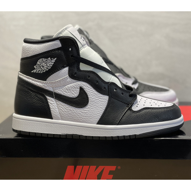 Air Jordan 1 High OG'Invert' Sneaker   DR0501-101 - DesignerGu