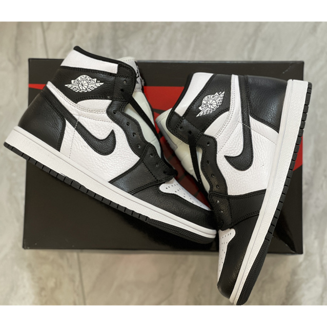 Air Jordan 1 High OG'Invert' Sneaker   DR0501-101 - DesignerGu