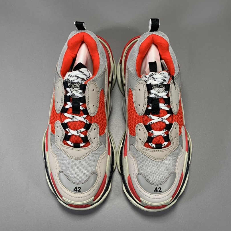 Balenciaga Triple S Sneaker - DesignerGu