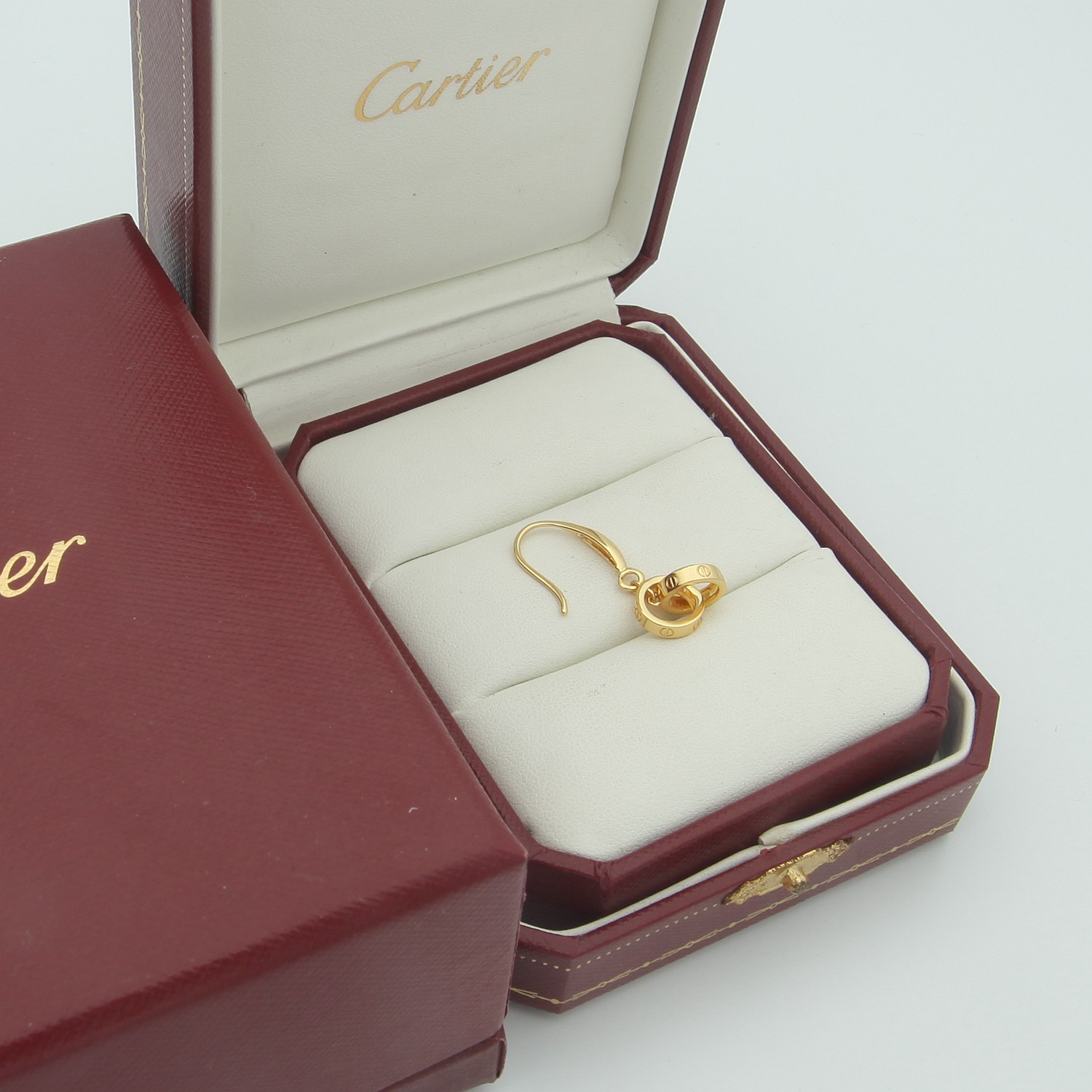 Cartier Earrings - DesignerGu