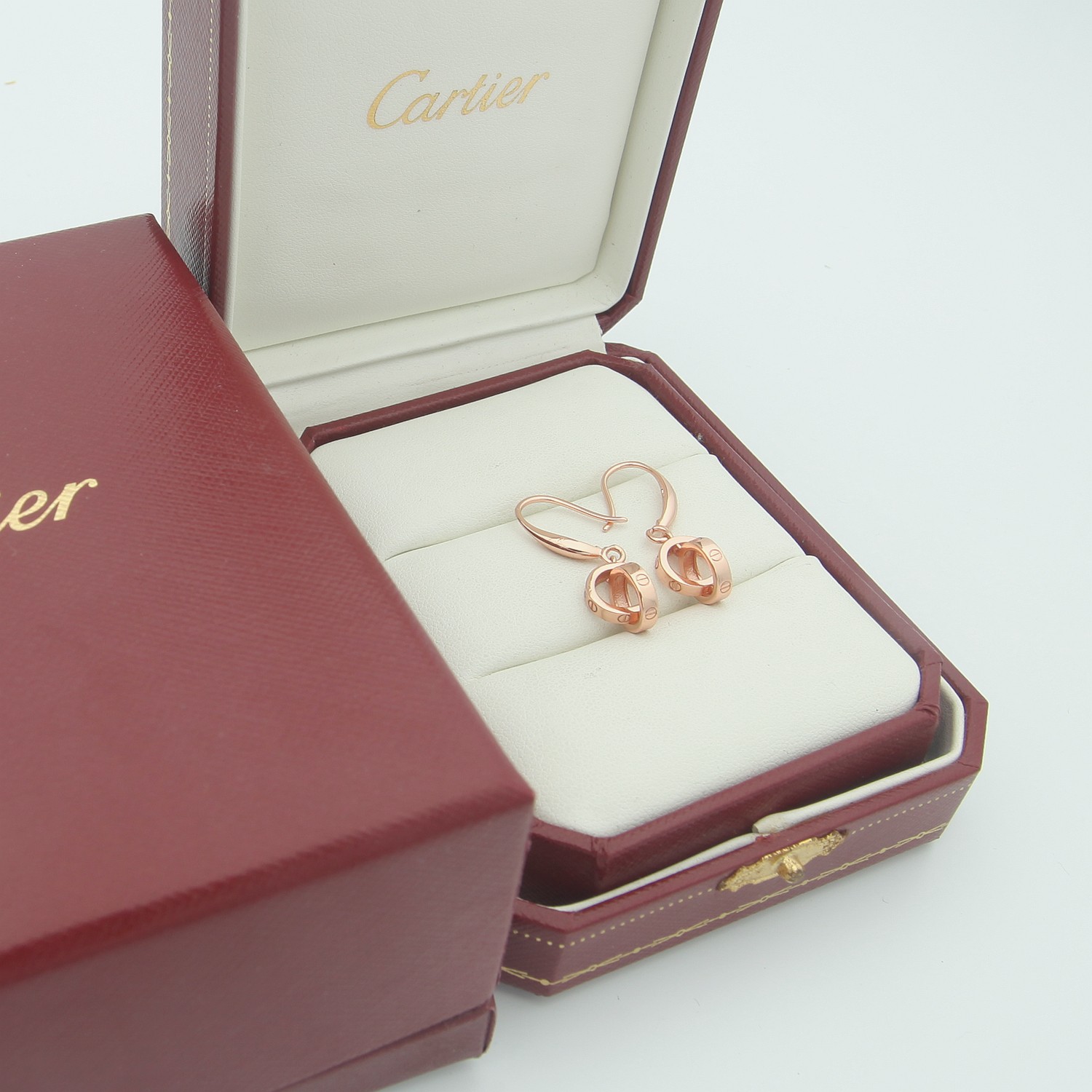 Cartier Earrings - DesignerGu