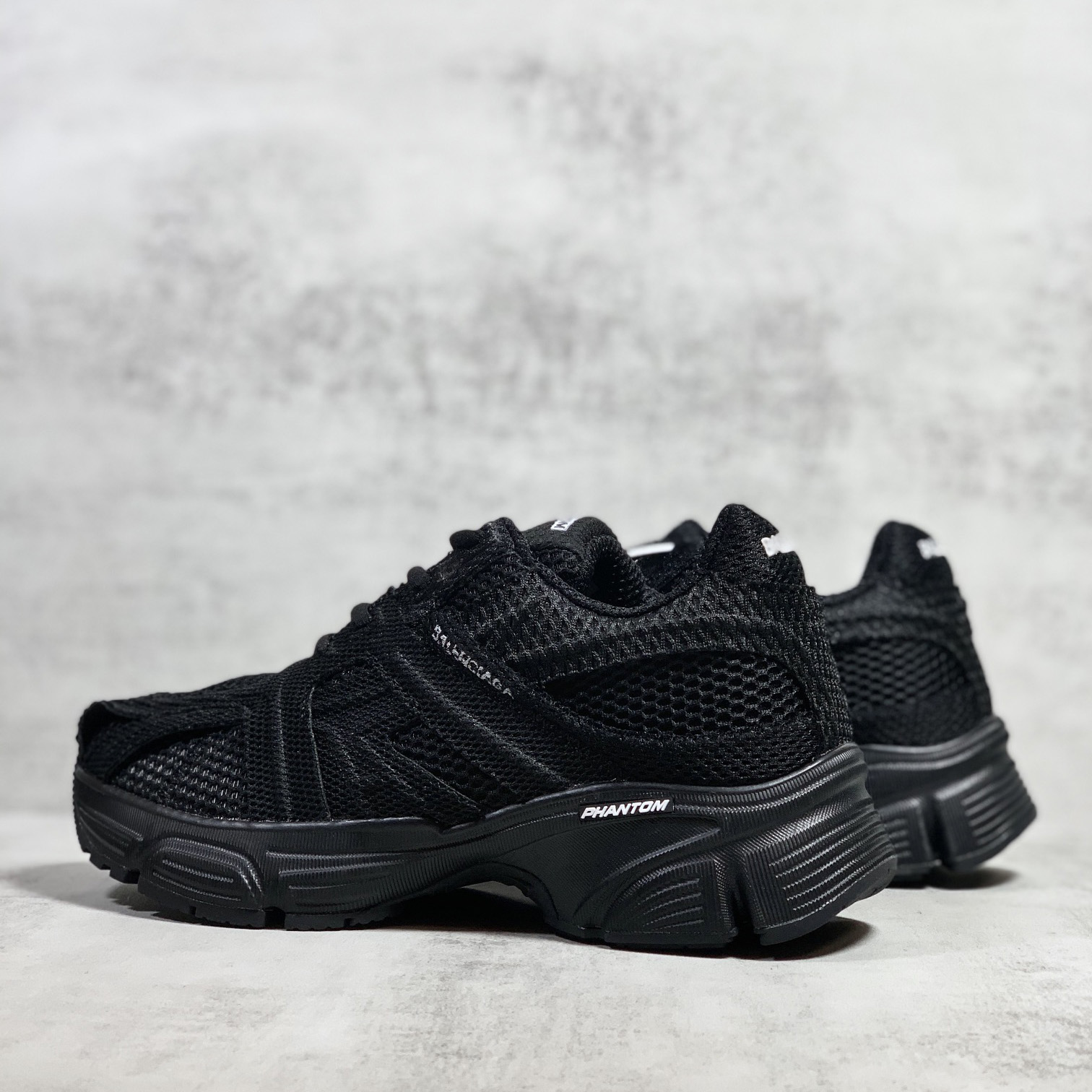 Balenciaga Men's Phantom Sneaker Washed In Black - DesignerGu