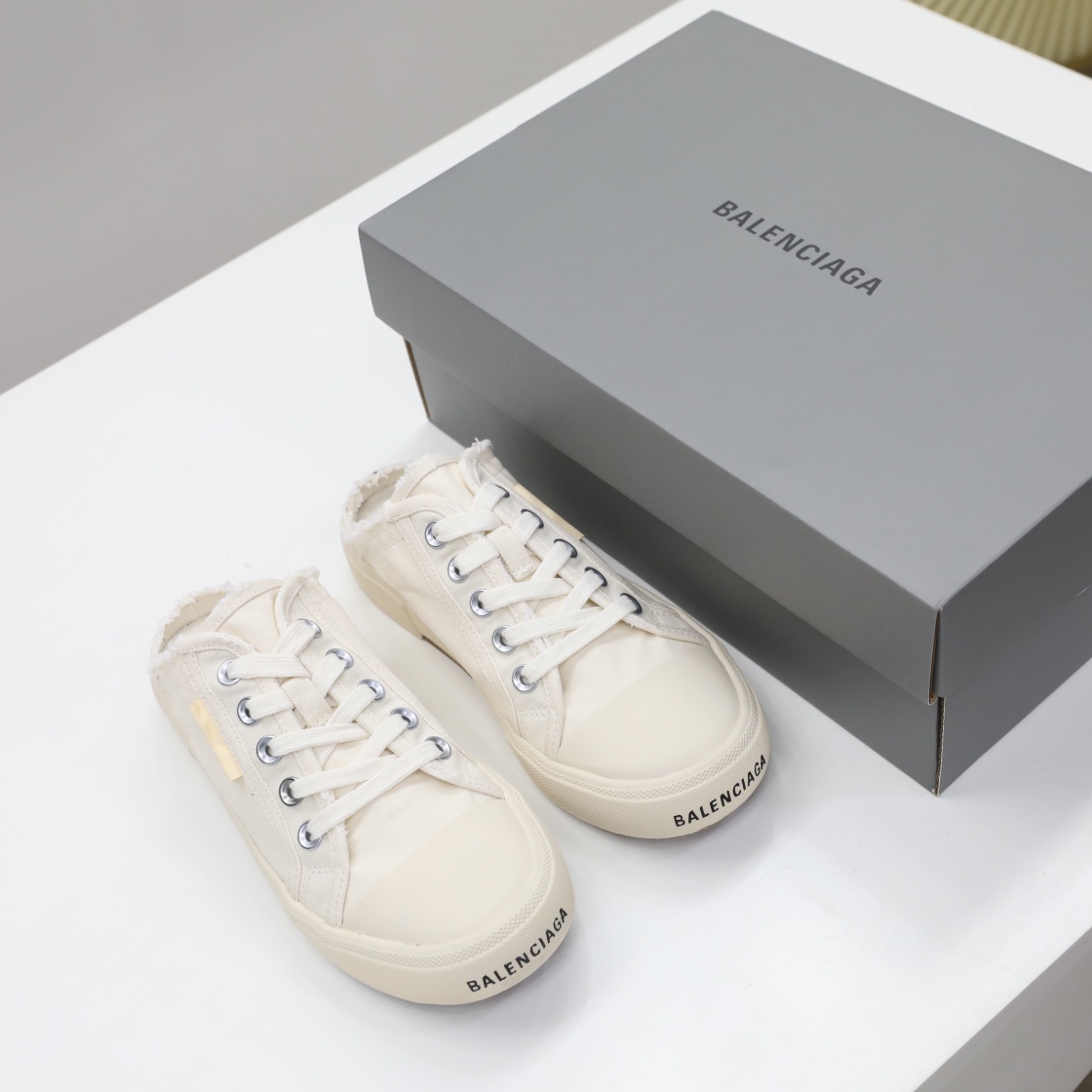 Balenciaga Men's Paris Sneaker Mule In White - DesignerGu