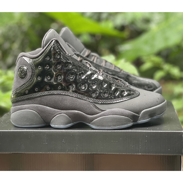 Air Jordan 13'Cap and Gown' Sneakers  414571-012 - DesignerGu