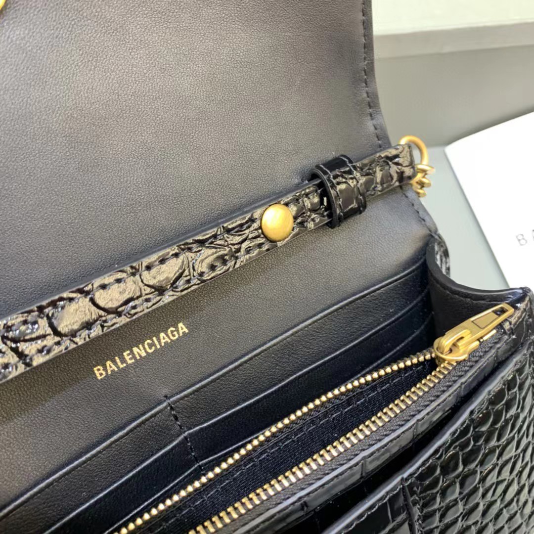 Balenciaga Hourglass Wallet On Chain (19.5-12-5cm) - DesignerGu