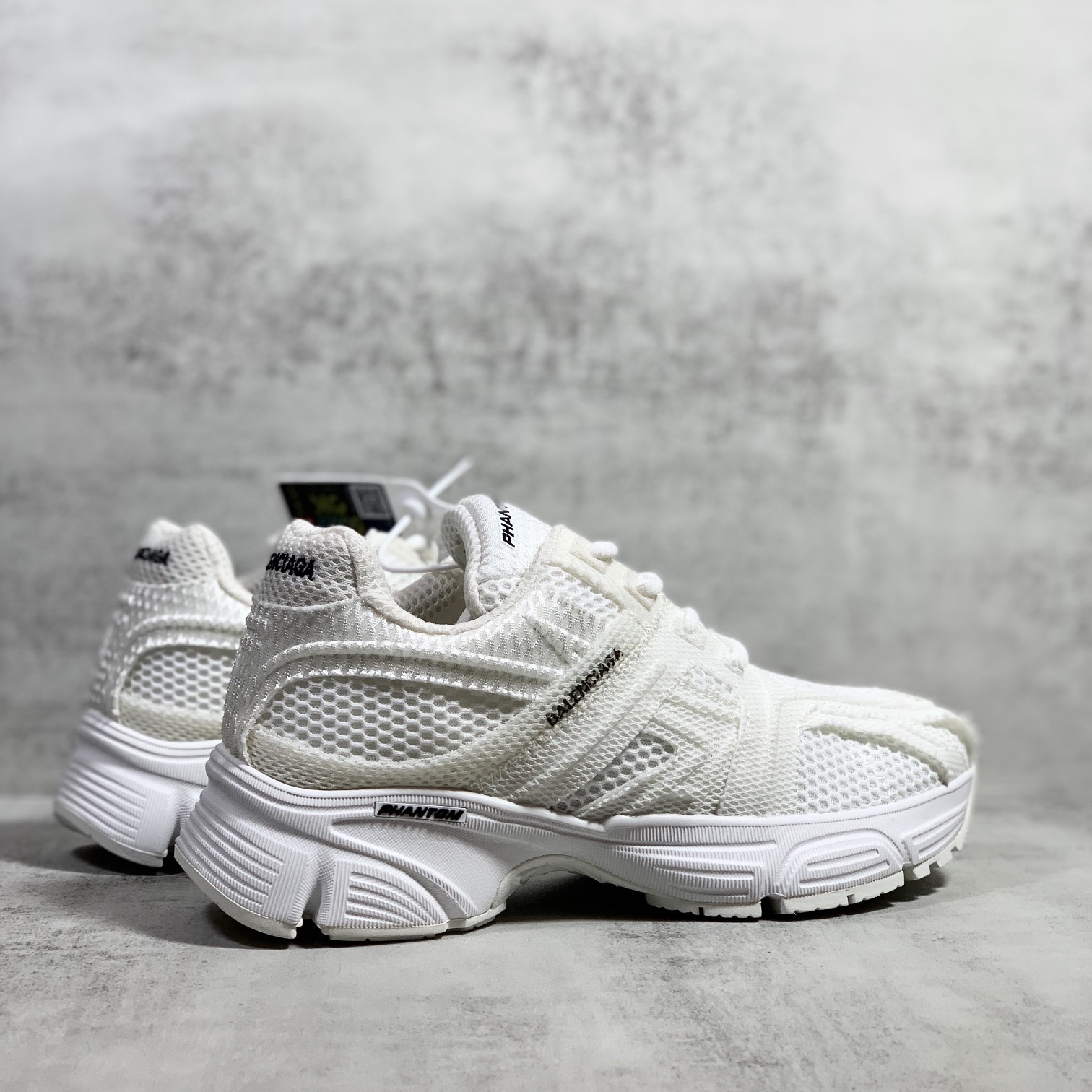 Balenciaga Men's Phantom Sneaker Washed In White - DesignerGu