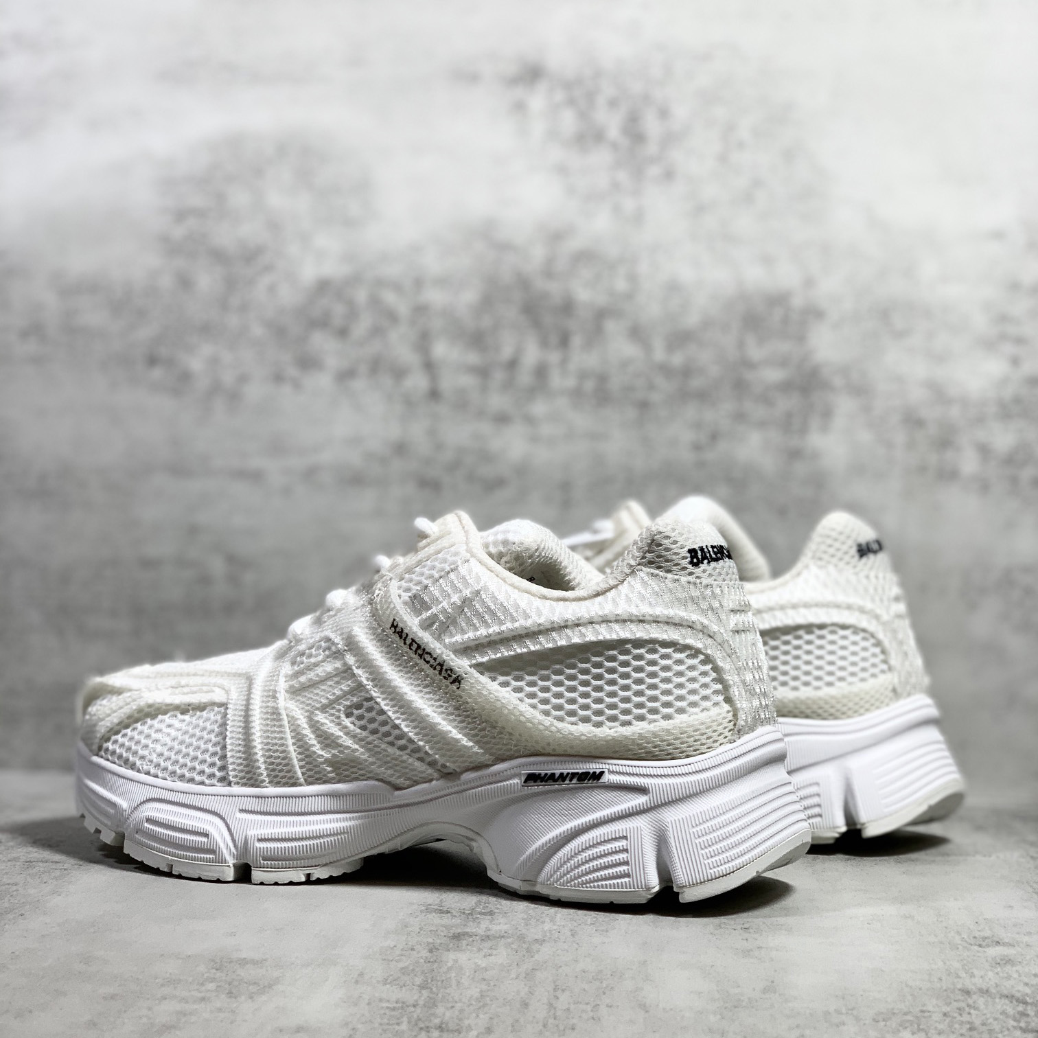 Balenciaga Men's Phantom Sneaker Washed In White - DesignerGu