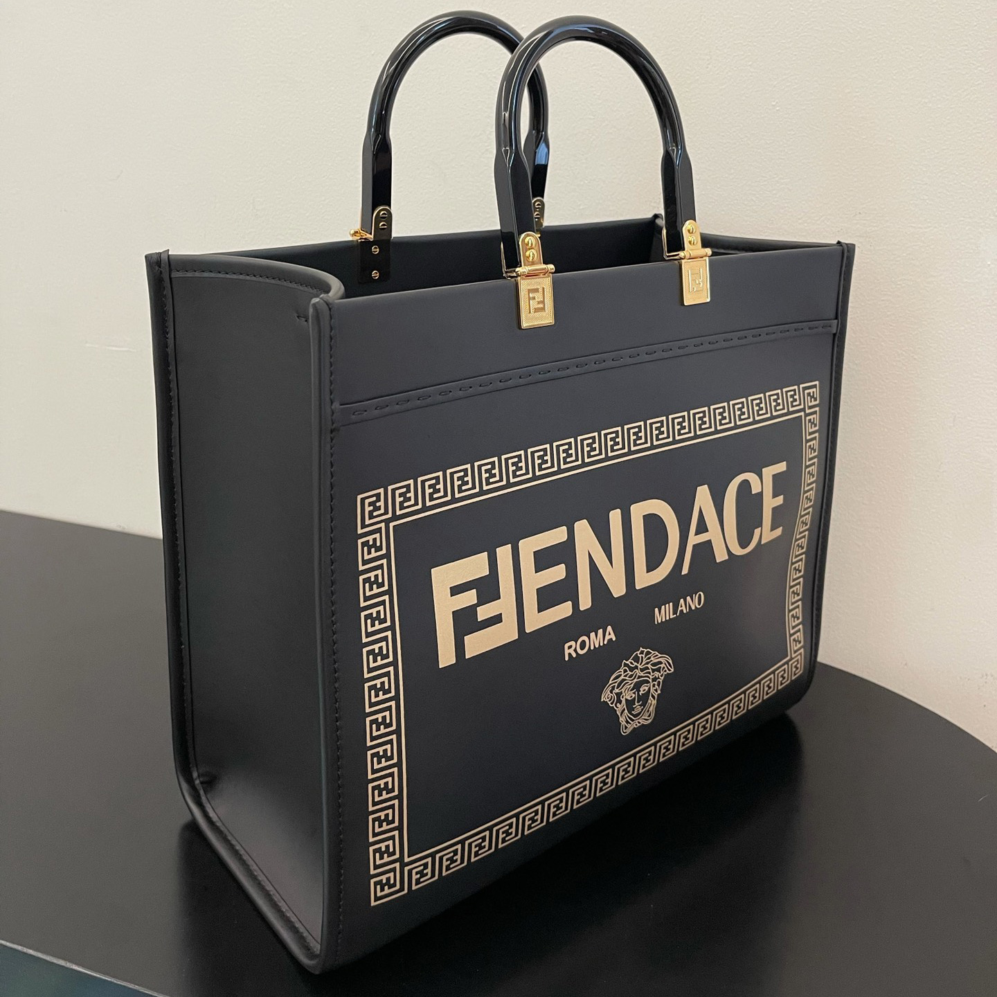 Versace x Fendi Sunshine Medium Fendace Printed White Leather Shopper(35-31-17cm) - DesignerGu