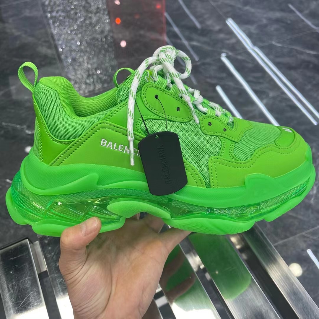 Balenciaga Triple S Sneaker - DesignerGu