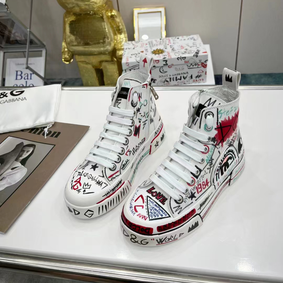 Dolce & Gabbana Hand-Painted Graffiti Canvas Portofino Light Mid-Top  Sneakers - DesignerGu