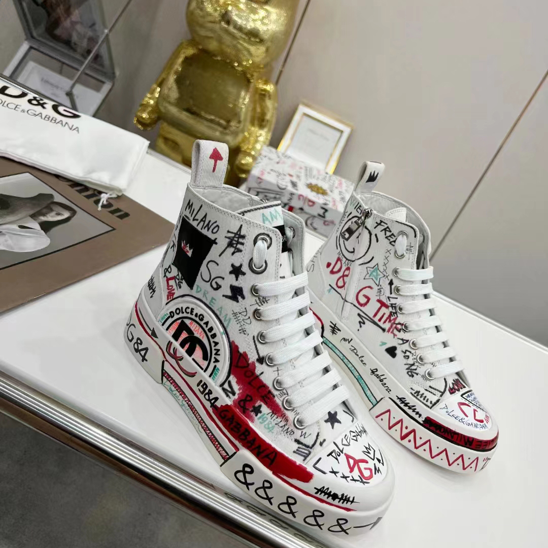 Dolce & Gabbana Hand-Painted Graffiti Canvas Portofino Light Mid-Top  Sneakers - DesignerGu