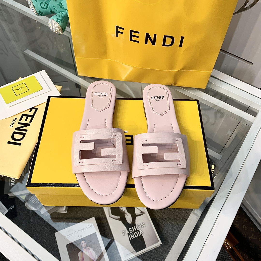 Fendi Signature Pink Leather Slides - DesignerGu