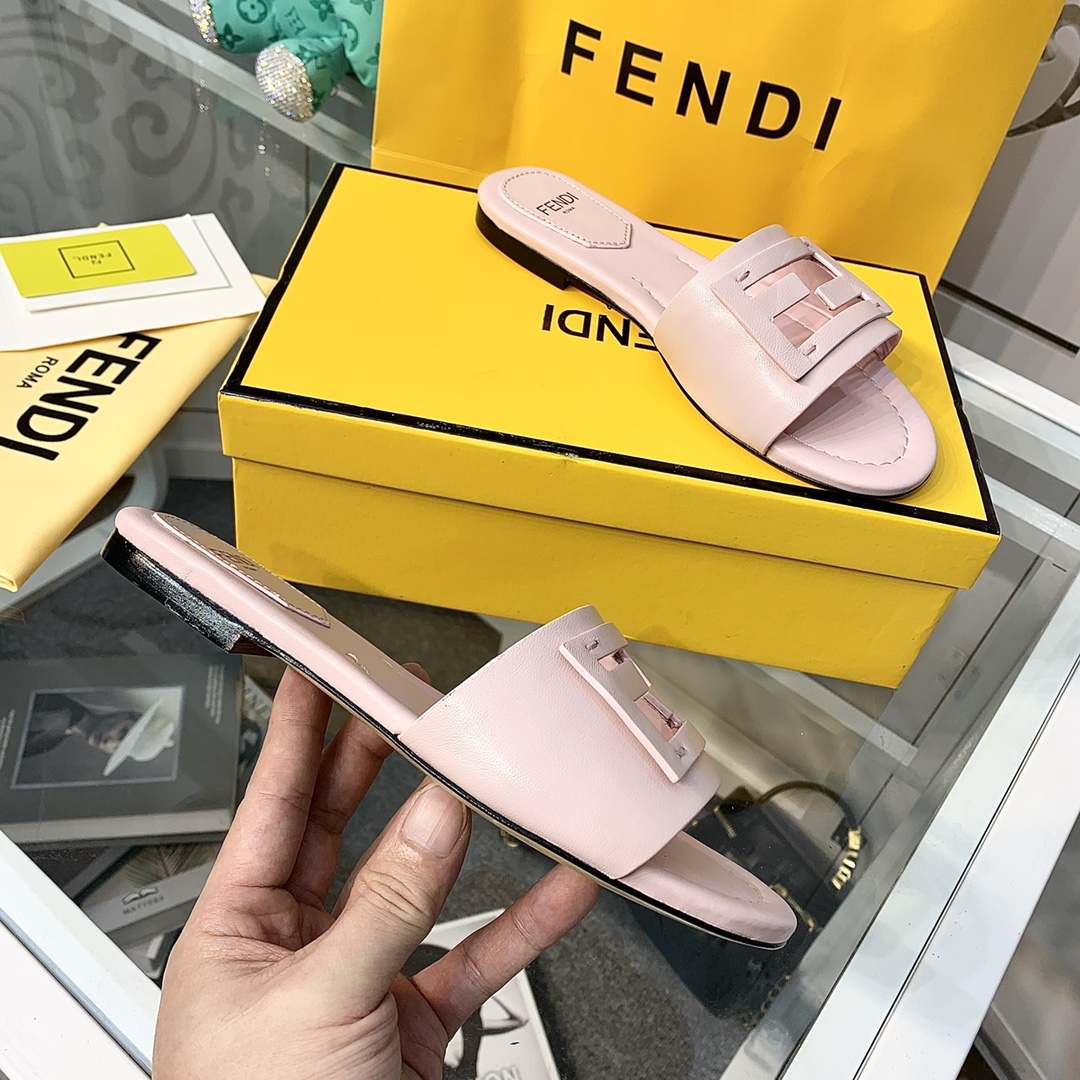 Fendi Signature Pink Leather Slides - DesignerGu