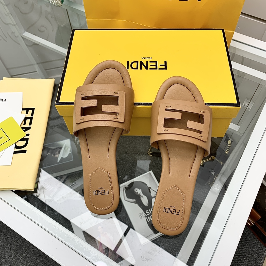 Fendi Signature Brown Leather Slides - DesignerGu