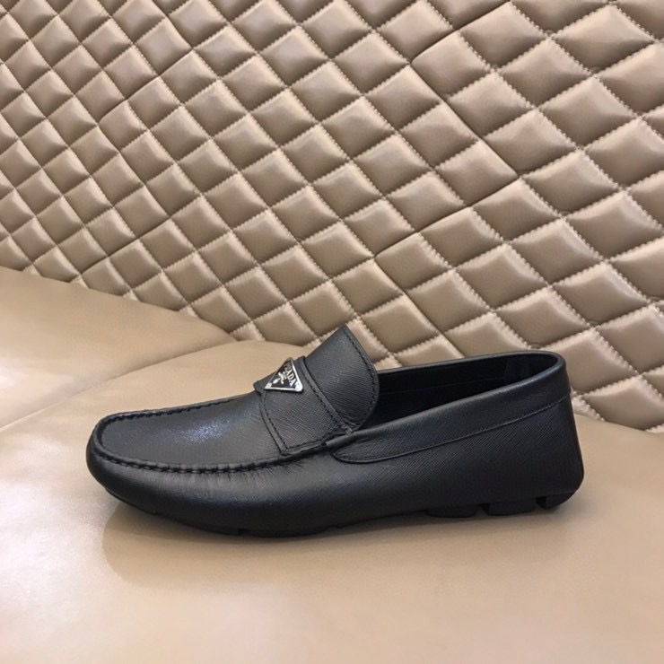 Prada Logo Loafers(Upon UK Size) - DesignerGu