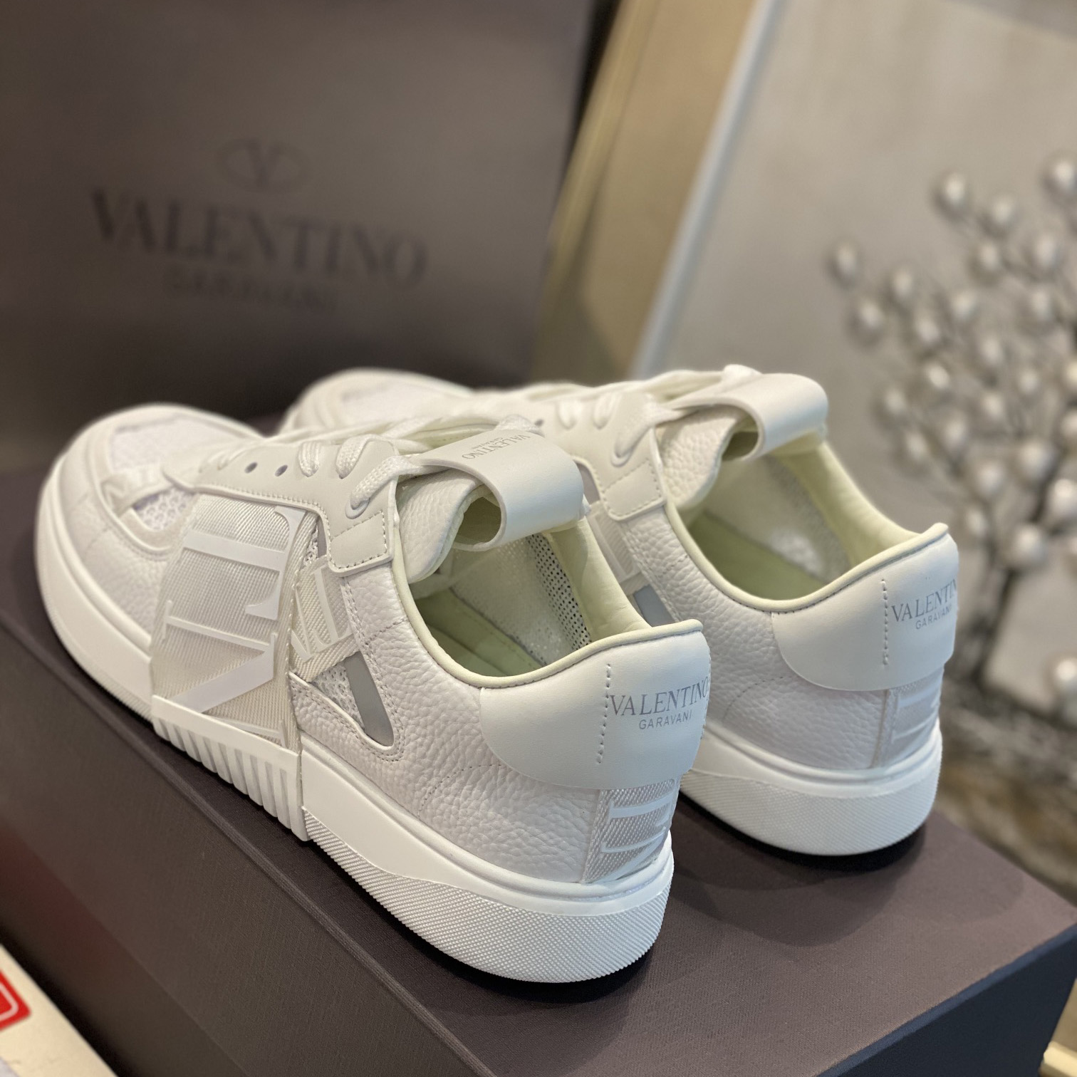 Valenti VL7N Low-Top Sneakers In Calfskin And Mesh Fabric With Bands - DesignerGu