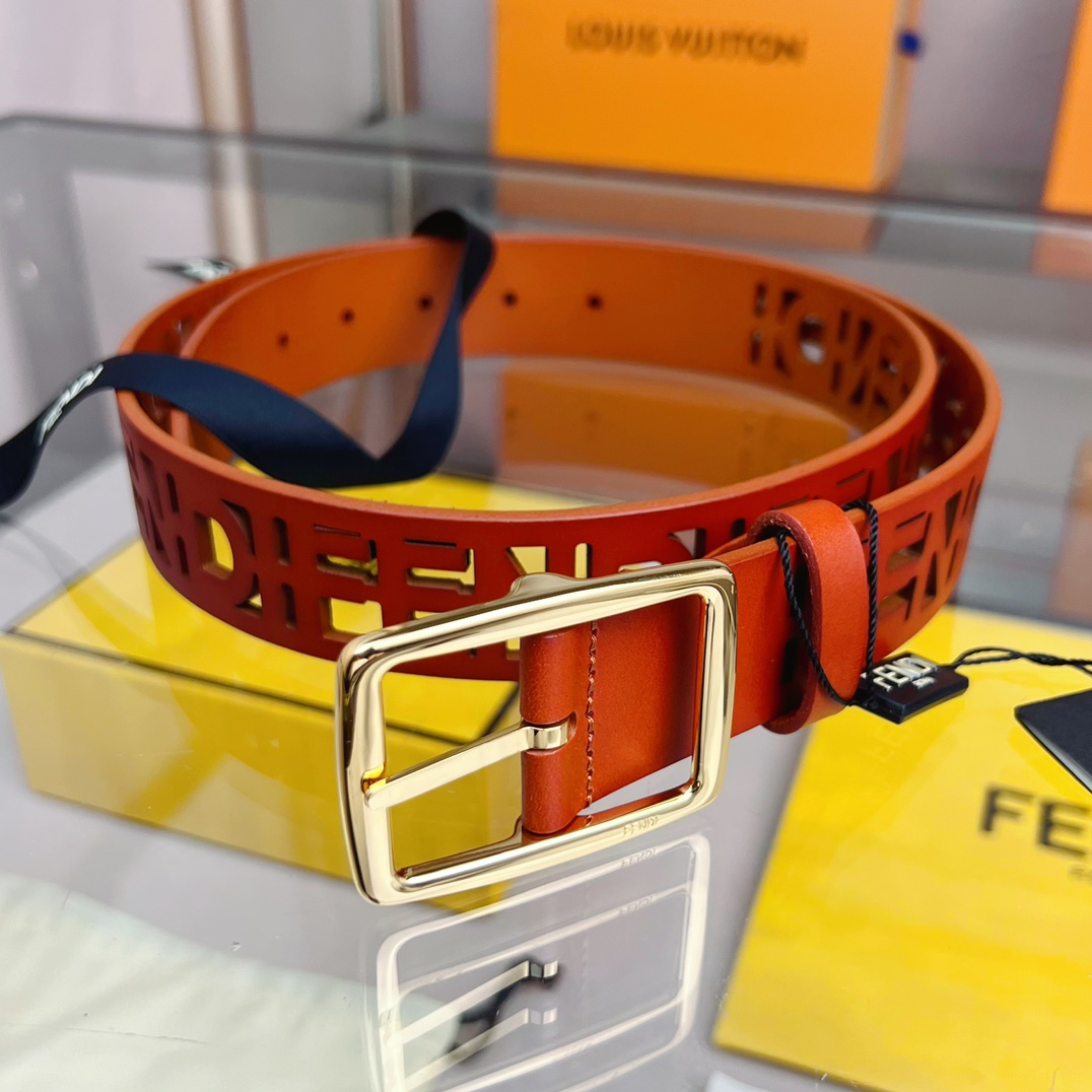 Fendi Leather Belt  - DesignerGu