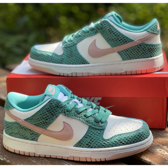 Nike Dunk SB Low ''Snake Skin'' Sneaker    DR8577-300 - DesignerGu