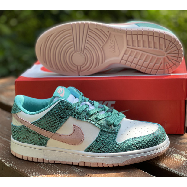 Nike Dunk SB Low ''Snake Skin'' Sneaker    DR8577-300 - DesignerGu