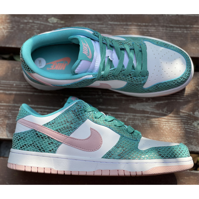 Nike Dunk SB Low ''Snake Skin'' Sneaker    DR8577-300 - DesignerGu