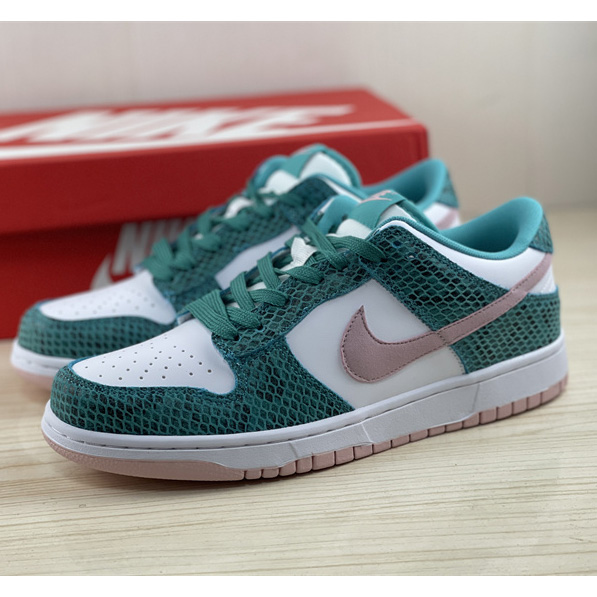 Nike Dunk SB Low ''Snake Skin'' Sneaker    DR8577-300 - DesignerGu