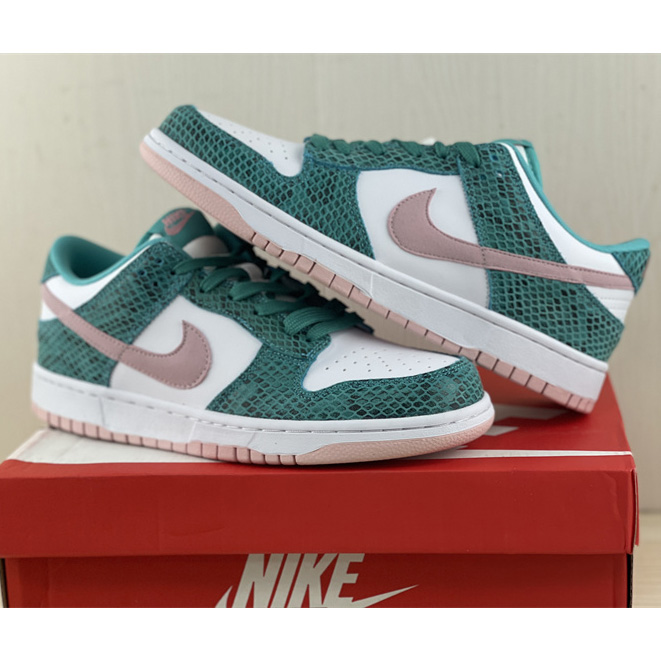 Nike Dunk SB Low ''Snake Skin'' Sneaker    DR8577-300 - DesignerGu