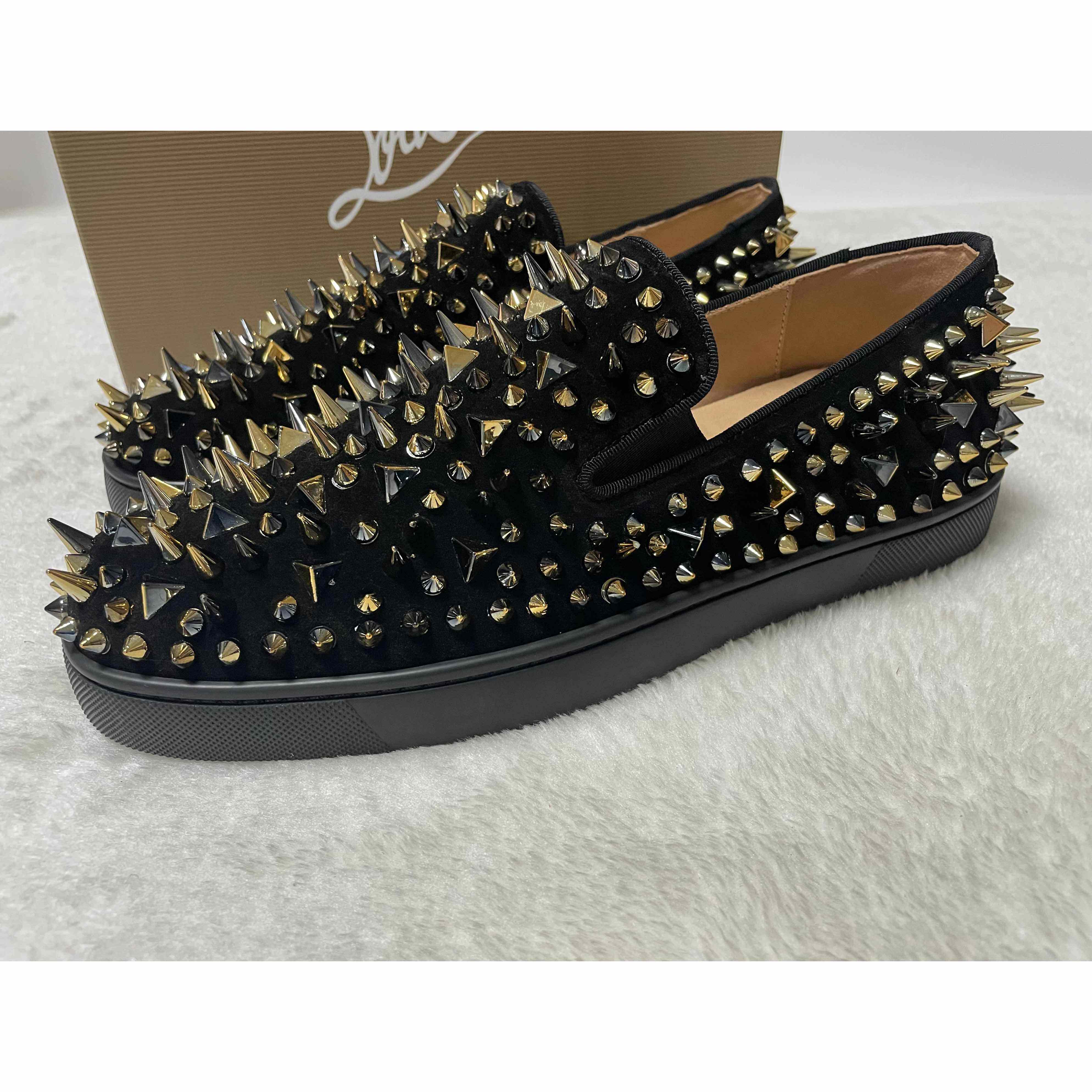 Christian Louboutin Flat Sneakers - DesignerGu