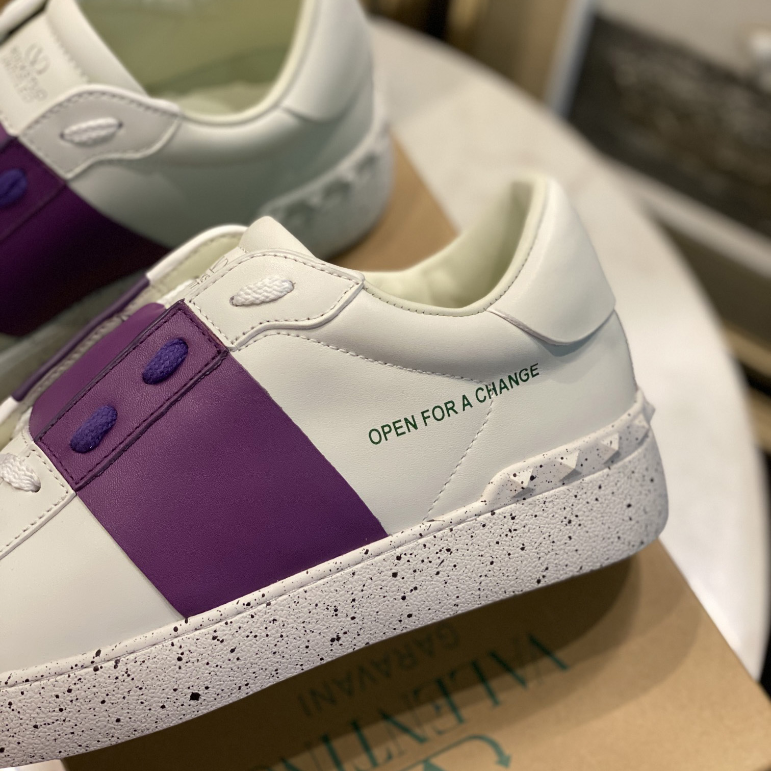 Valenti Open For A Change Sneaker In Bio-Based Material In White/Sunset Purple - DesignerGu